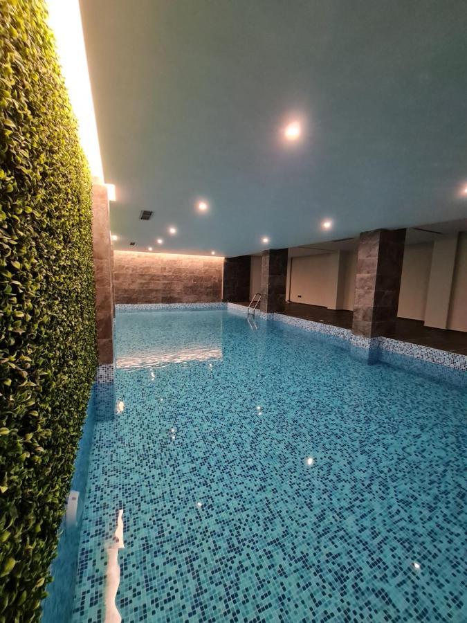 Hotel Aross Kanine Ngoại thất bức ảnh