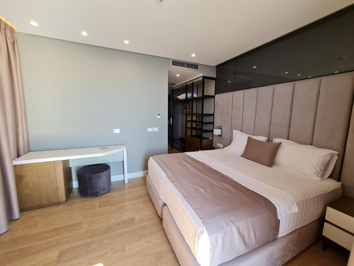 Hotel Aross Kanine Ngoại thất bức ảnh